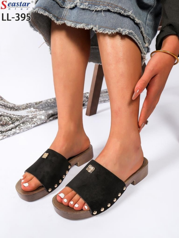 Klapki damskie Roz 36-41 / 12 par